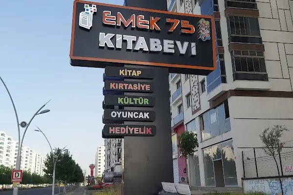 EMEK75 KİTABEVİ - Resim 4