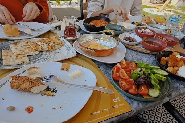 Ot Cafe Mersin Sahil - Resim 1