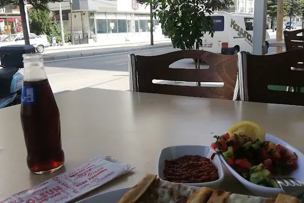 Şehzade Etli Ekmek - Lahmacun - Resim 1
