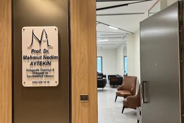 Prof. Dr. Mahmut Nedim Aytekin, Ortopedi ve Travmatoloji Uzmanı - Resim 7