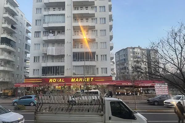 Royal Market - Resim 2