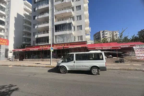 Royal Market - Resim 3