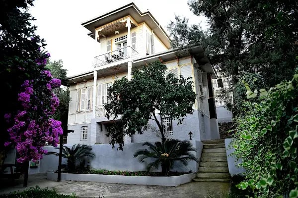 RasimBey Köşkü - Resim 1