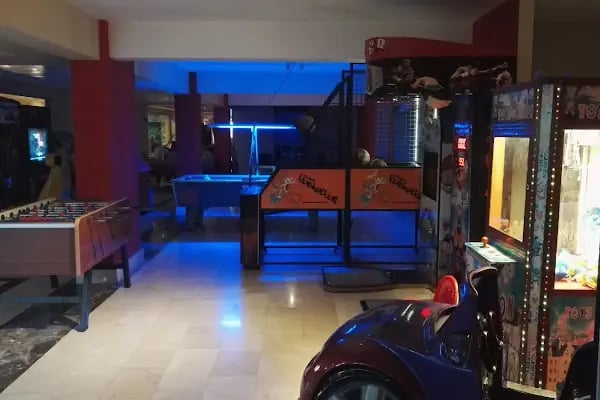 GOLD CITY OTEL BOWLİNG BİLARDO GAME CENTER - Resim 14