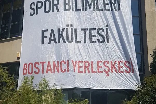 İstanbul Rumeli Üniversitesi Kadıköy Uygulama ve Araştırma Yerleşkesi - Resim 4