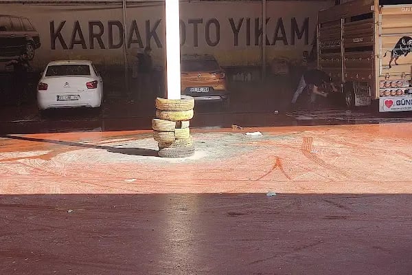 Kardak Oto Yıkama - Resim 14