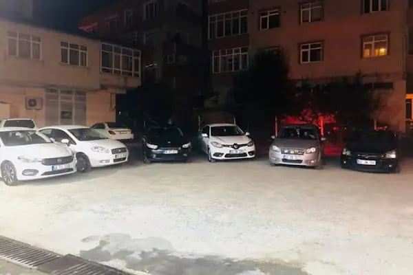 ES RENT A CAR - Resim 5