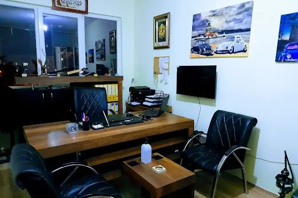 ES RENT A CAR - Resim 3