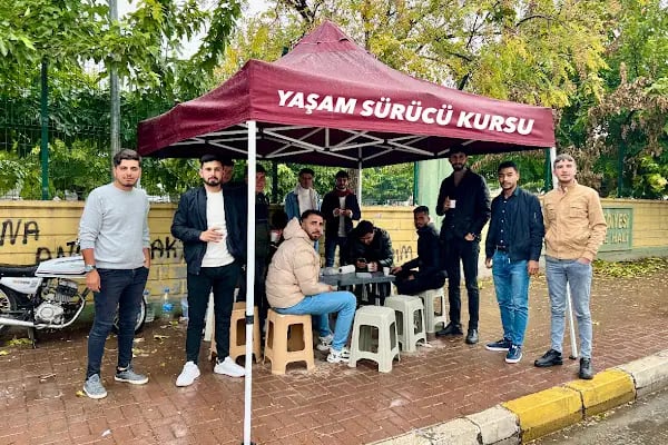 Yaşam Sürücü Kursu - Resim 4
