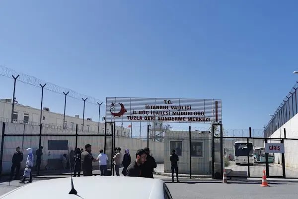 İstanbul Göçmen İdaresi Tuzla Geri Gönderme Merkezi - Resim 16