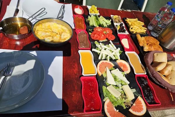 Şehr-i Ayaz Restoran Çiçekli köy Kahvaltı - Resim 4