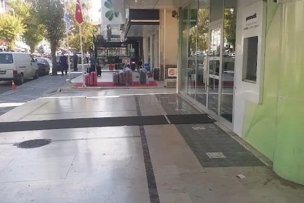 Garanti BBVA Aydınlıkevler Şubesi - Resim 8