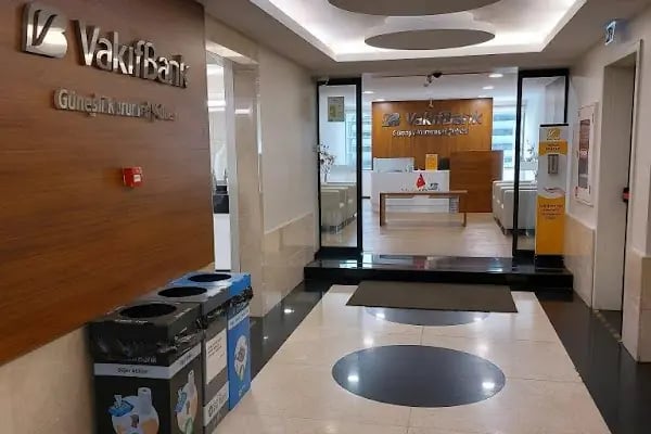 VakıfBank Güneşli Kurumsal Şubesi - Resim 2