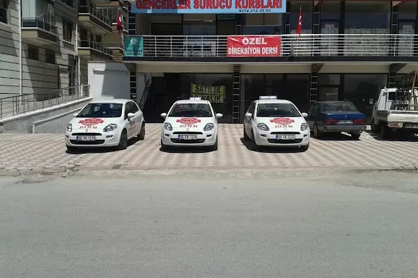 GENCERLER SÜRÜCÜ KURSU - Resim 4