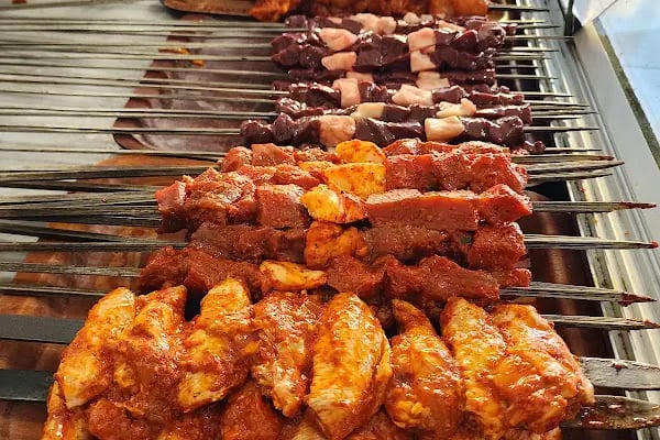 Gülhan Kebap ve Döner Evi - Resim 2