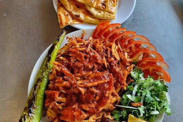 Gülhan Kebap ve Döner Evi - Resim 15