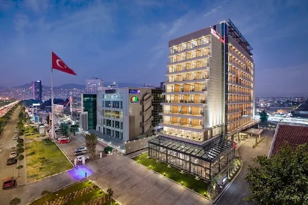 Hilton Garden Inn İzmir Bayraklı - Resim 4