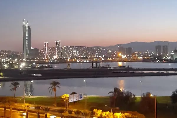 Hilton Garden Inn İzmir Bayraklı - Resim 9