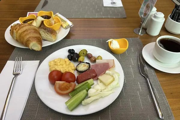 Hilton Garden Inn İzmir Bayraklı - Resim 14