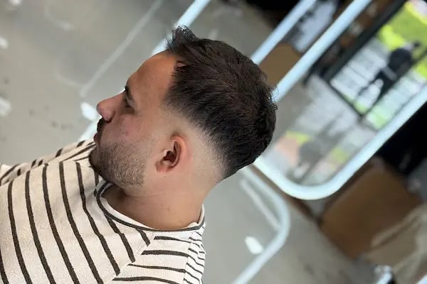 Mehmet Çağdaş Hair Artist - Şemikler - Denizli Erkek Kuaförü - Resim 10
