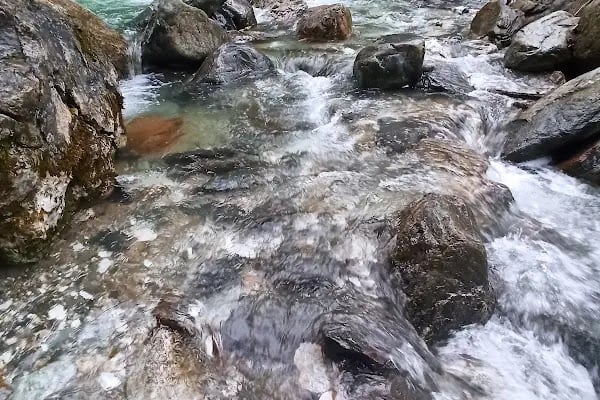 Alaçam Şelalesi - Resim 4