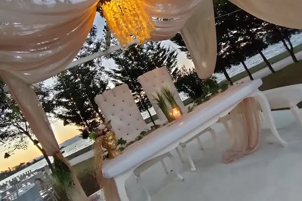 Sahil Kafe - Resim 18