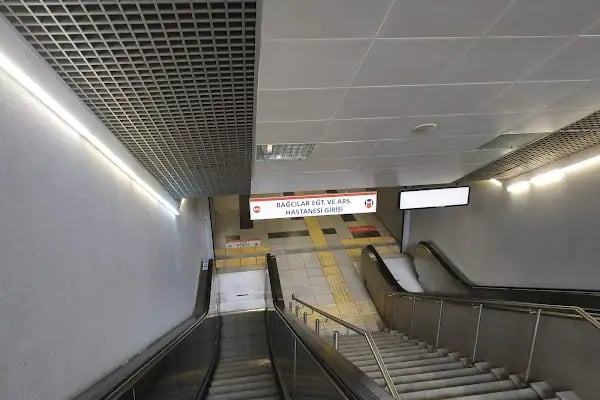 Üçyüzlü - Resim 1