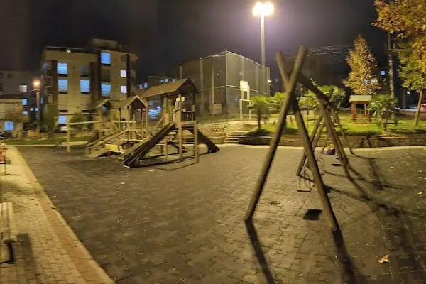 Çayırova Belediyesi Mustafa Kılıç Parkı - Resim 2