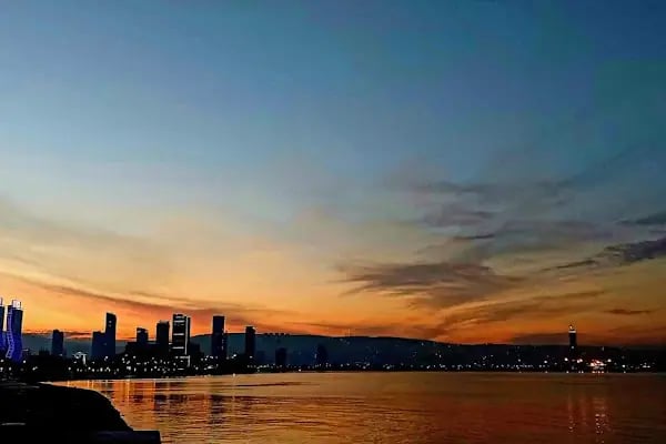 Bayraklı Sahil piknik akanı - Resim 18