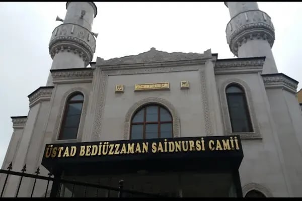 Üstad Bediüzzaman Saidnursi Camii - Resim 17