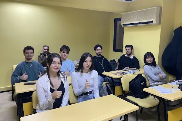 Hacettepe Akademi Konak Şubesi İzmir'in En İyi Dil Kursu - Resim 8