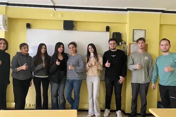 Hacettepe Akademi Konak Şubesi İzmir'in En İyi Dil Kursu - Resim 14