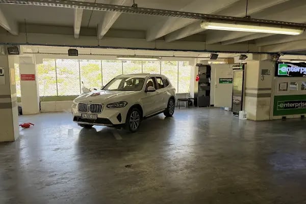 Enterprise Rent-A-Car İzmir Adnan Menderes Havalimanı - Resim 8