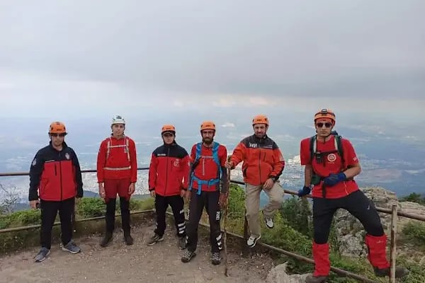 İnegöl Belediyesi Kapalı Yüzme Havuzu - Resim 9
