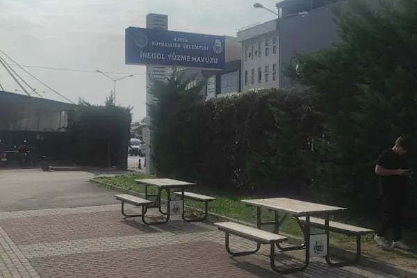 İnegöl Belediyesi Kapalı Yüzme Havuzu - Resim 13