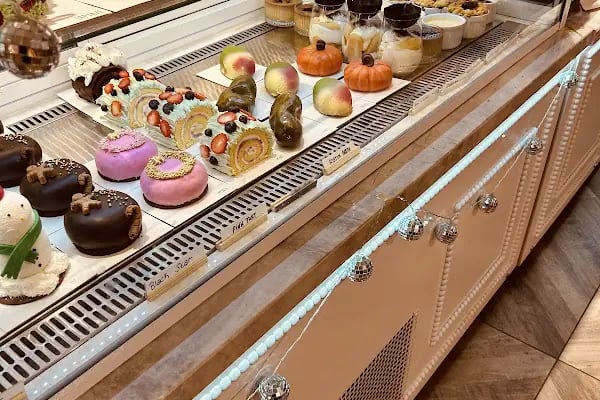 MOM BAKERY - Resim 8
