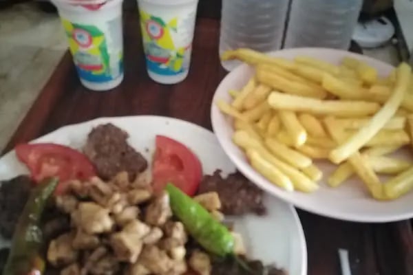 Komutanın yeri köfte salonu - Resim 19