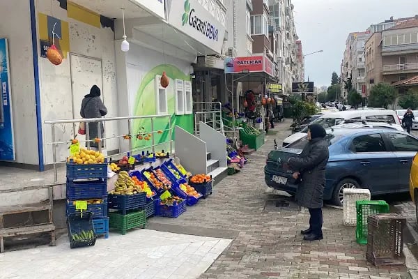 Patlıcan meyve ve sebze pazarı - Resim 4