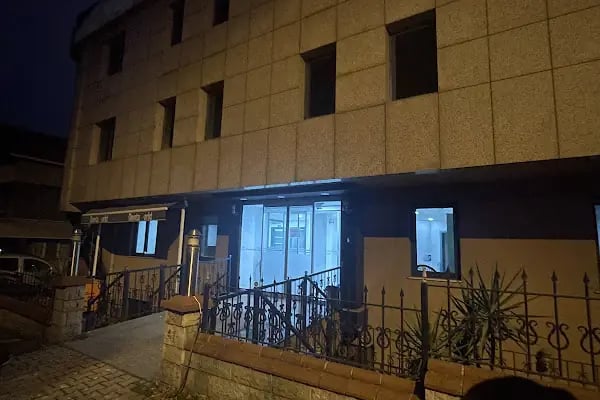 Özel Dentaworld Ağız ve Diş Sağlığı Polikliniği Florya, İmplant ve Estetik Diş Merkezi - Resim 9