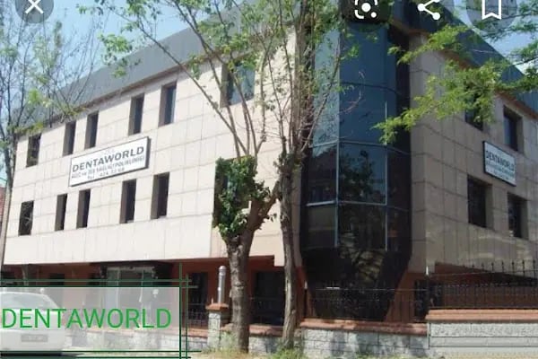 Özel Dentaworld Ağız ve Diş Sağlığı Polikliniği Florya, İmplant ve Estetik Diş Merkezi - Resim 4