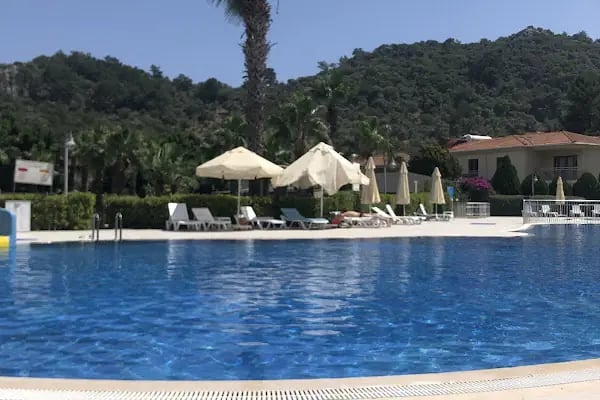 Alinn Sarıgerme Club Otel - Resim 2