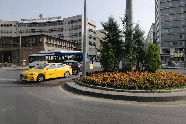 Ankara Sosyal Bilimler Üniversitesi - Resim 2