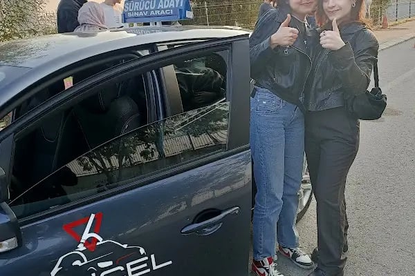 MERSİN ÖZ İÇEL SÜRÜCÜ KURSU - Resim 5