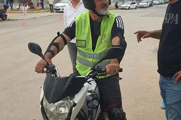 MERSİN ÖZ İÇEL SÜRÜCÜ KURSU - Resim 20