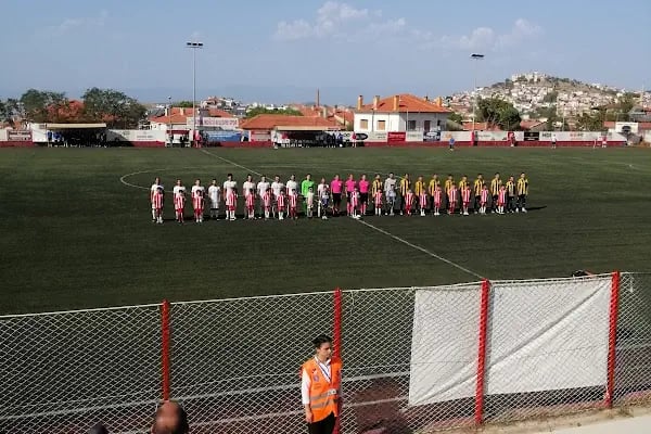 Hüsnü Uğural Stadı - Resim 17