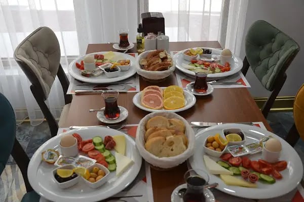 Piyes Otel - Resim 11