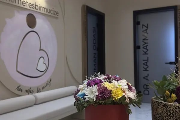 Op. Dr. Aslıhan KAL KAYMAZ, Kadın Hastalıkları ve Doğum Uzmanı - Resim 3