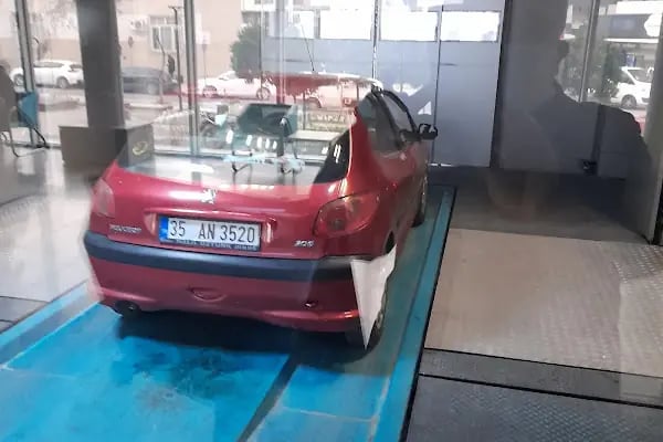 Manisa Tam Otomasyonlu Otoparkı - Resim 15