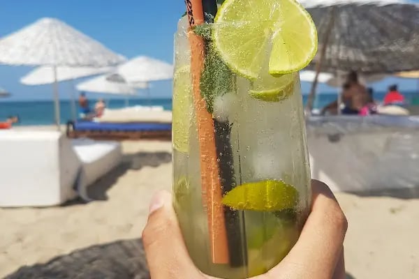 Amedeus Beach Club - Resim 17