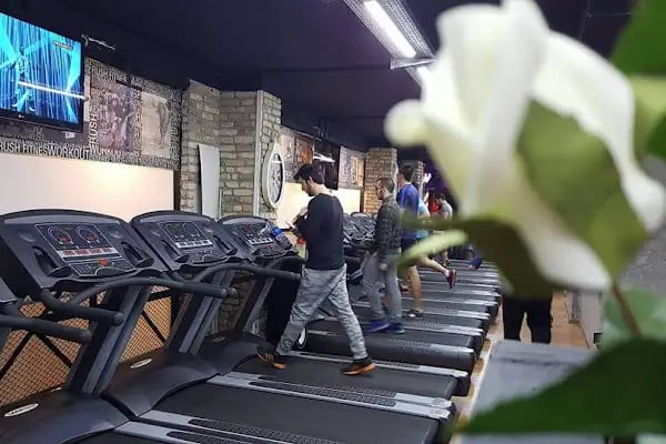 Rush Fitness Club - Resim 18